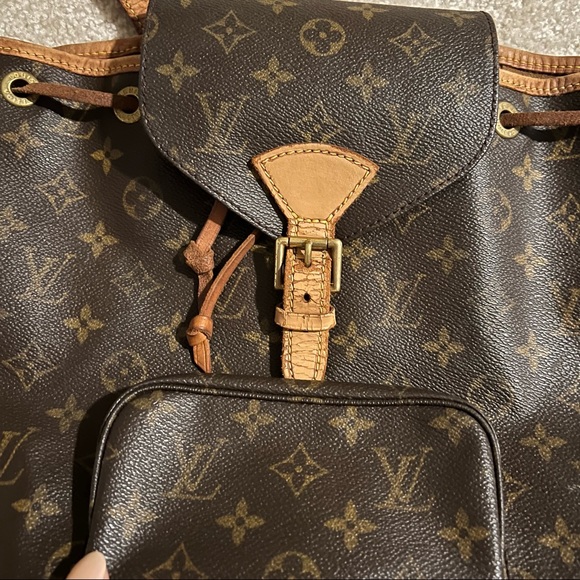 VINTAGE LOUIS VUITTON BACK PACK - Picture 10 of 16